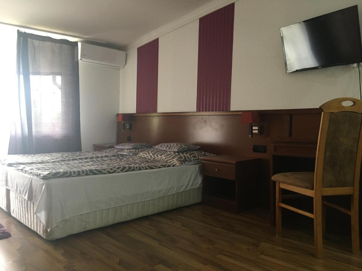 Termal Apartman Nyírbátor Buitenkant foto